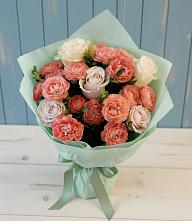 Букет влюбленный романтик #REPLACE_PRED# Ангелово Букет цветов из:  Розы #REPLACE_PRED# Ангелово