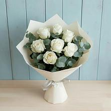Букет Белые розы в Эвкалипте в Ангелово