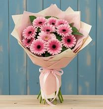 Букет пурпурно-розовый в Ангелово Букет цветов из:  Герберы в Ангелово